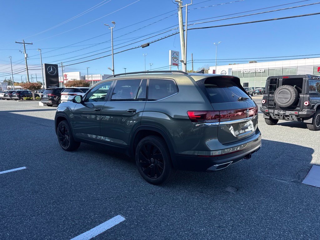Used 2026 Volkswagen Atlas SE FWD image 5