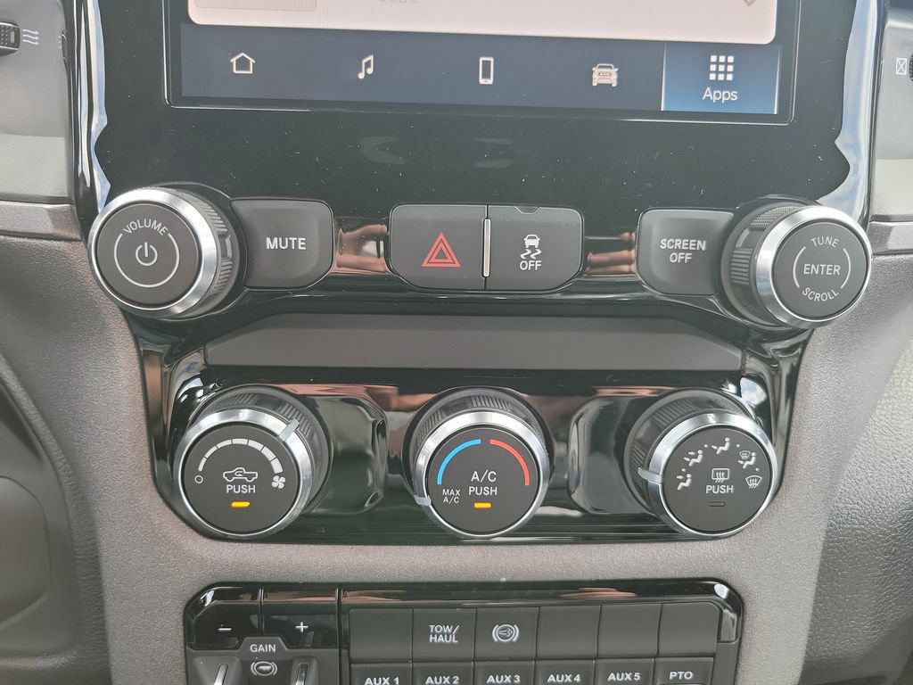 New 2026 RAM 3500 Tradesman w/ Chrome Appearance Group AWD/4WD image 36