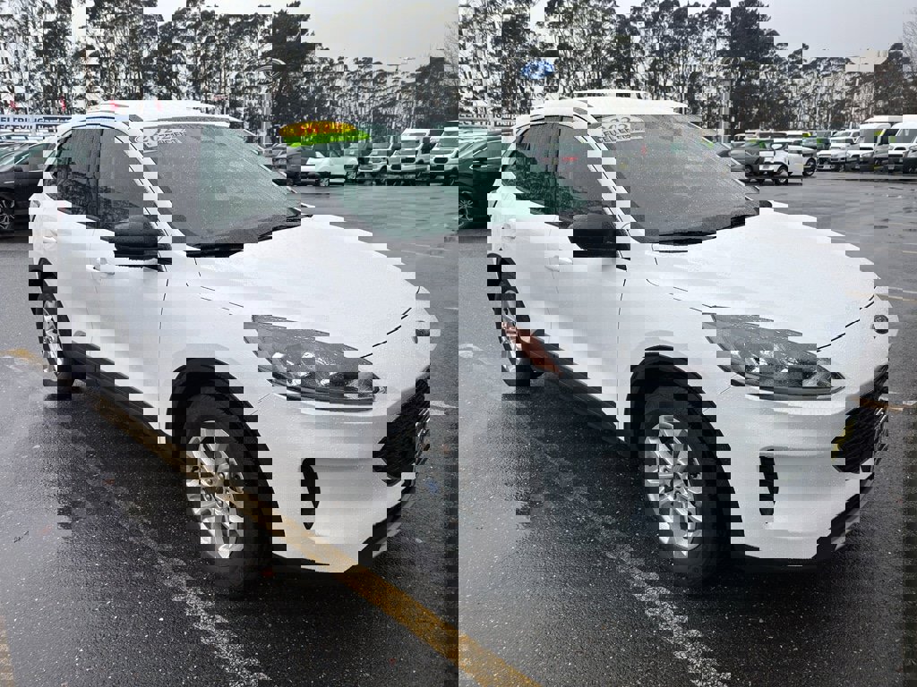 Used 2022 Ford Escape SE w/ Convenience Package image 8