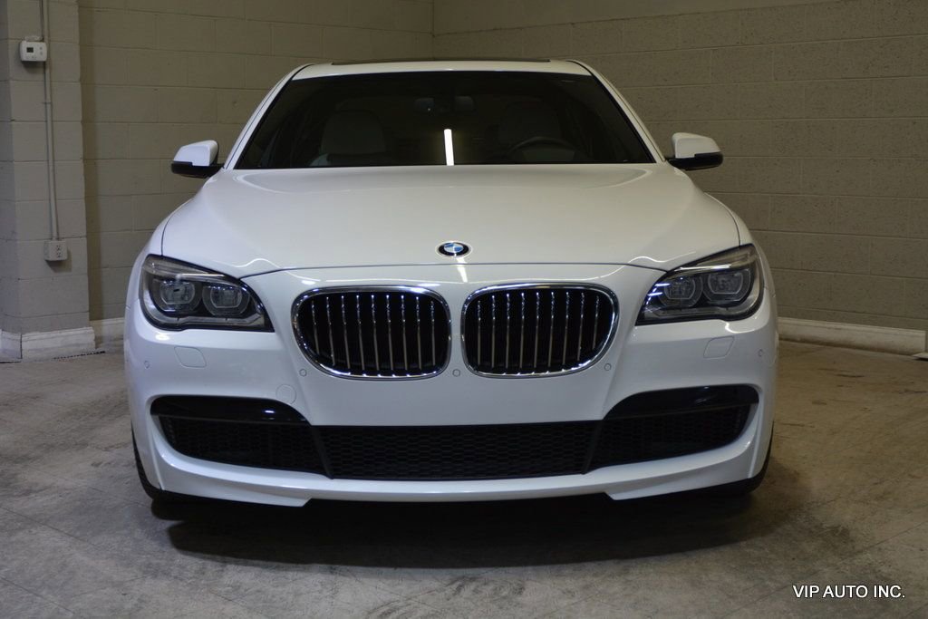 Used 2014 BMW 740i image 5