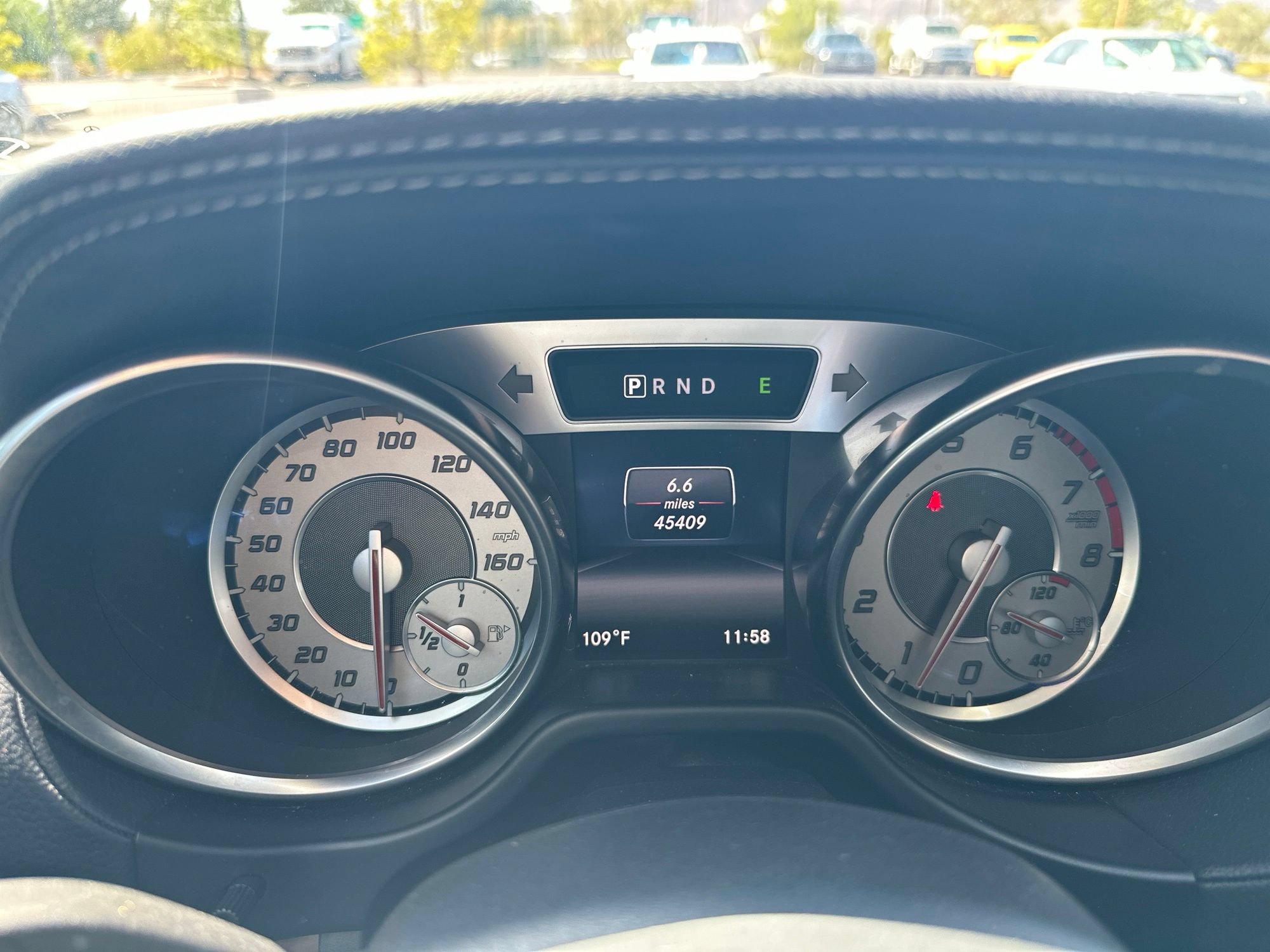 Used 2016 Mercedes-Benz SL 550 w/ Driver Assistance Package image 15