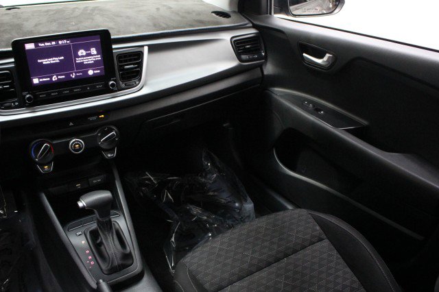 Used 2021 Kia Rio S image 26