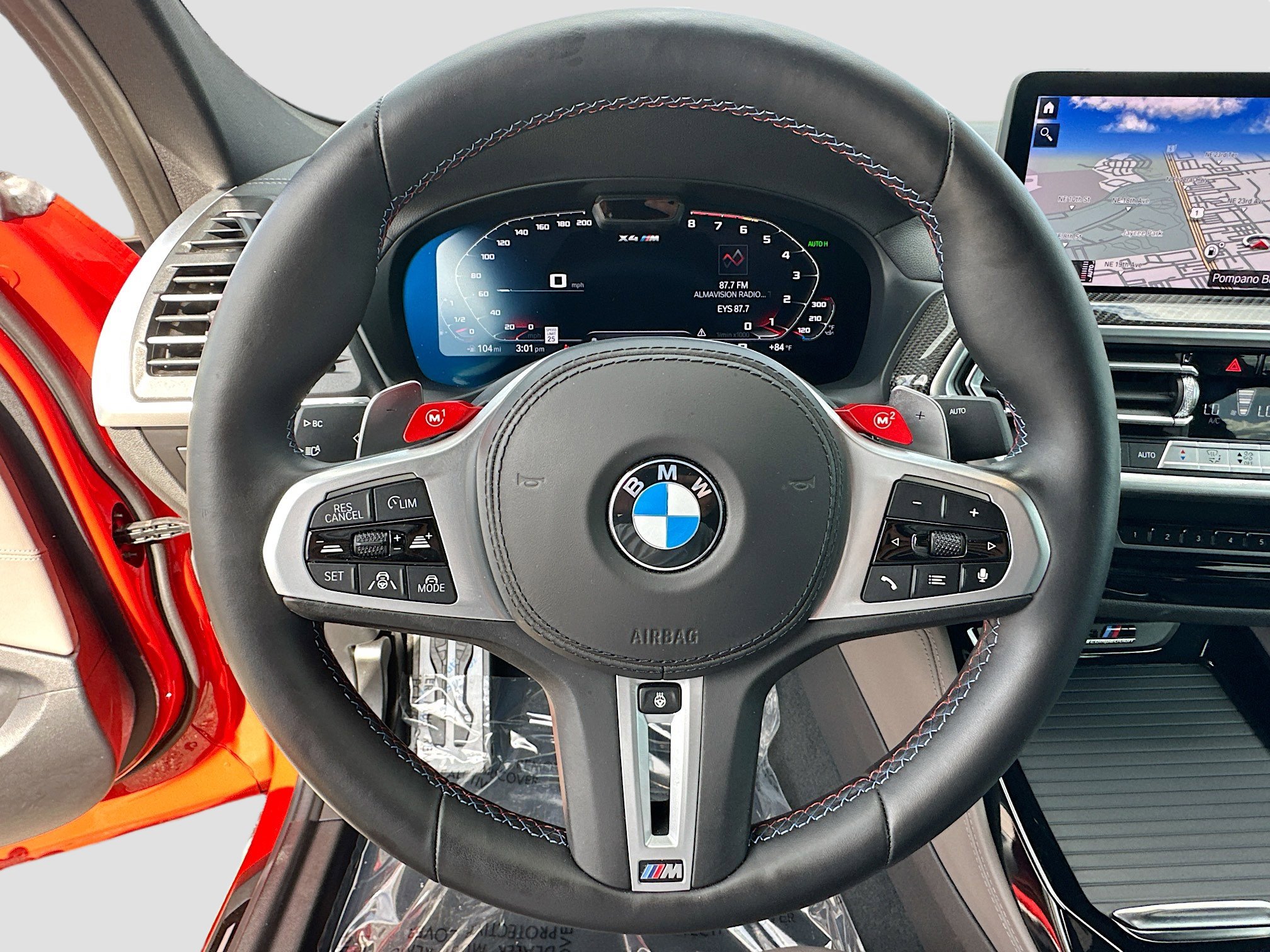 Used 2025 BMW X4 M w/ Competition Package image 11