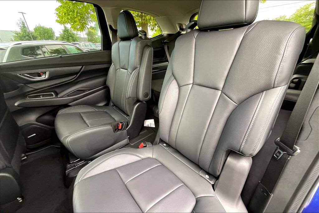 New 2026 Subaru Ascent Limited AWD/4WD image 13