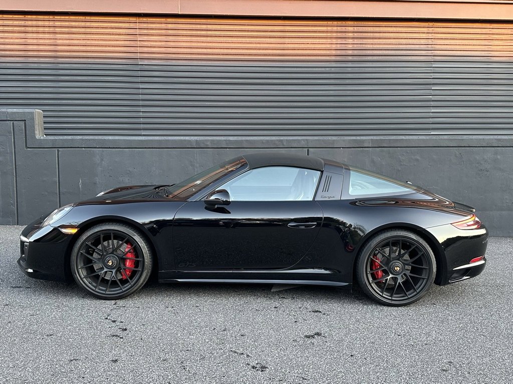Certified 2019 Porsche 911 Targa 4 GTS image 2