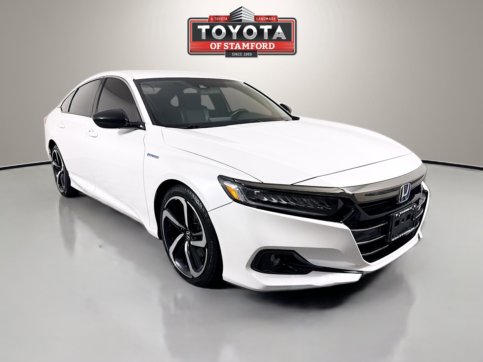 Used 2022 Honda Accord Sport image 1