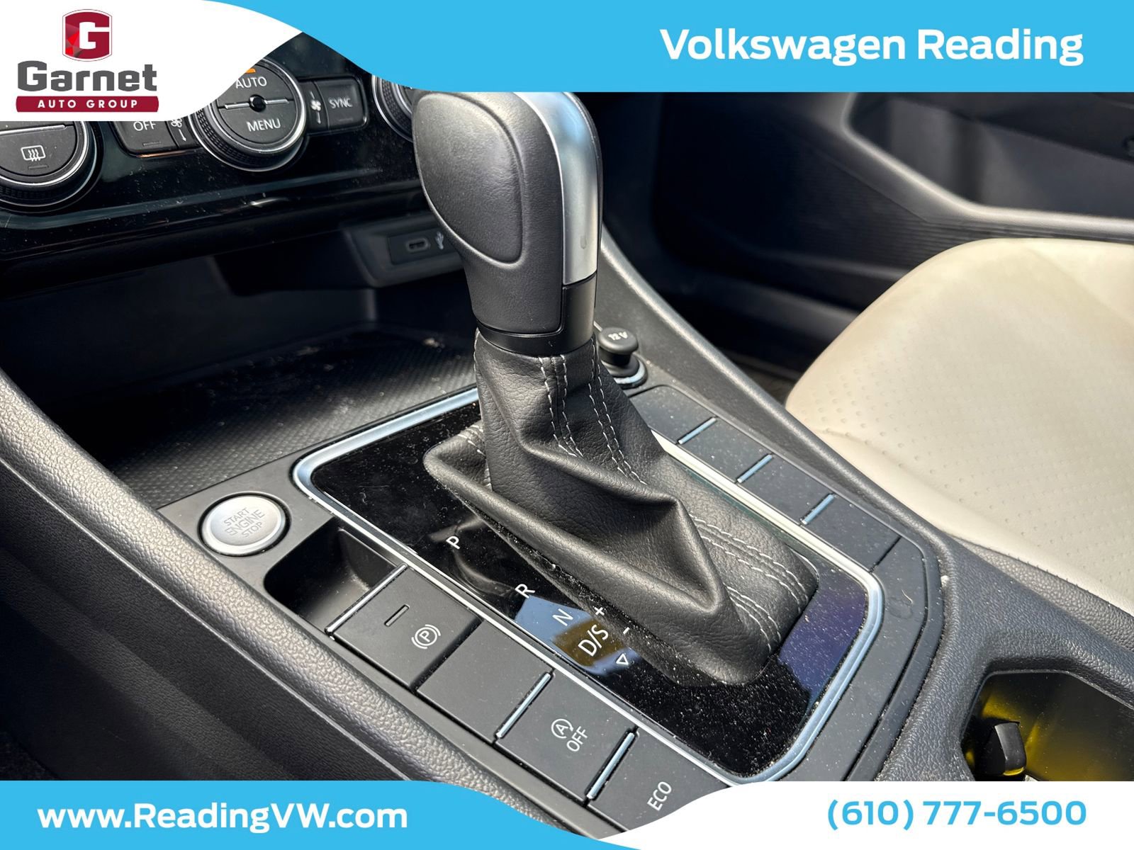 Certified 2021 Volkswagen Jetta R-Line w/ R-Line Cold Weather Package FWD image 16