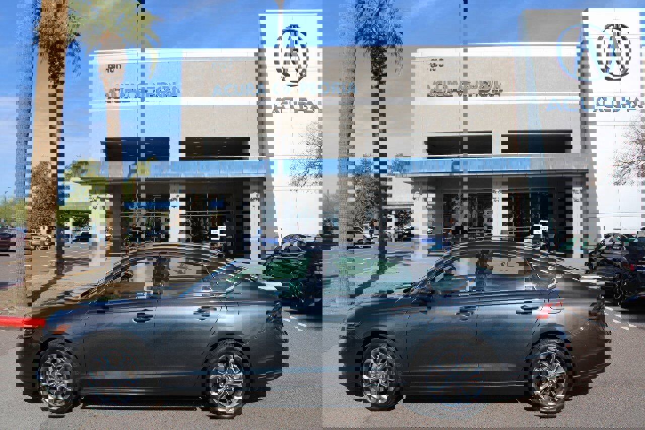 Used 2024 Honda Accord EX image 2