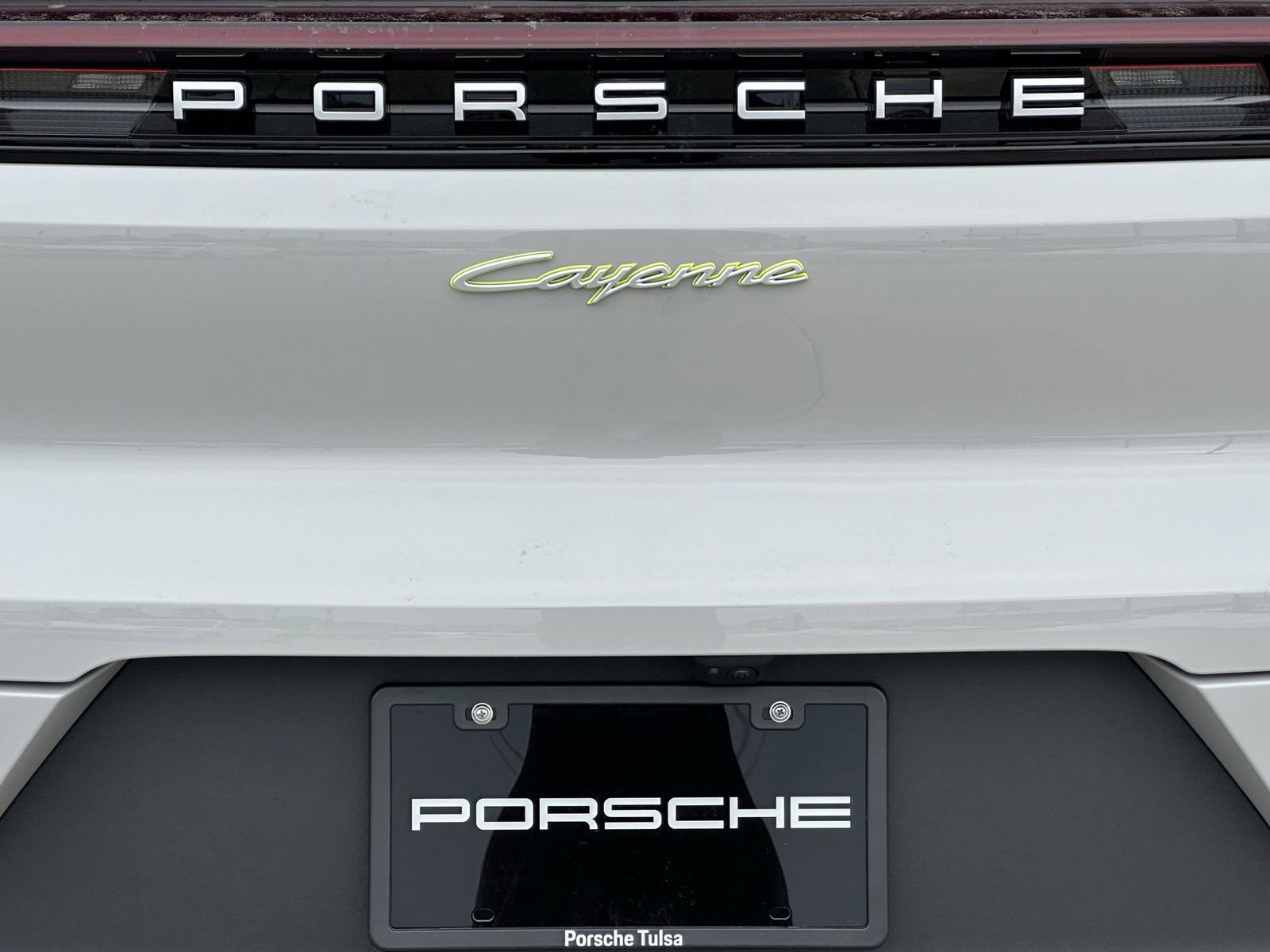 New 2026 Porsche Cayenne E-Hybrid image 14
