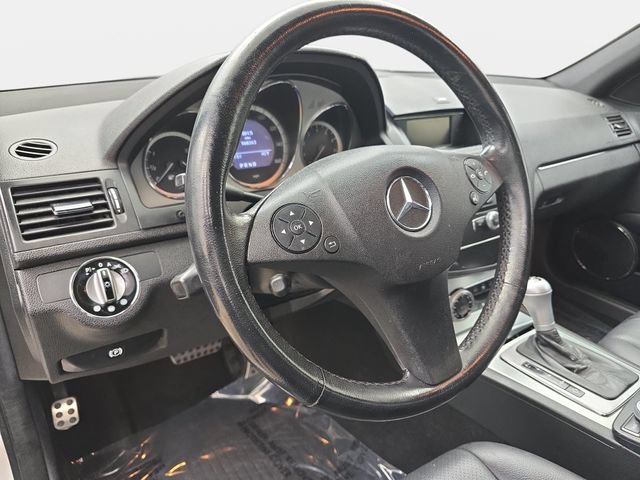 Used 2009 Mercedes-Benz C 300 Sedan image 17
