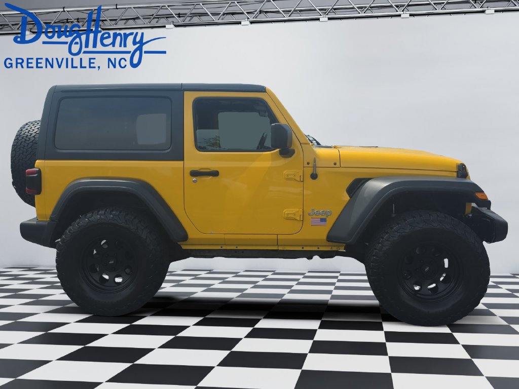 Used 2019 Jeep Wrangler Sport AWD/4WD image 6