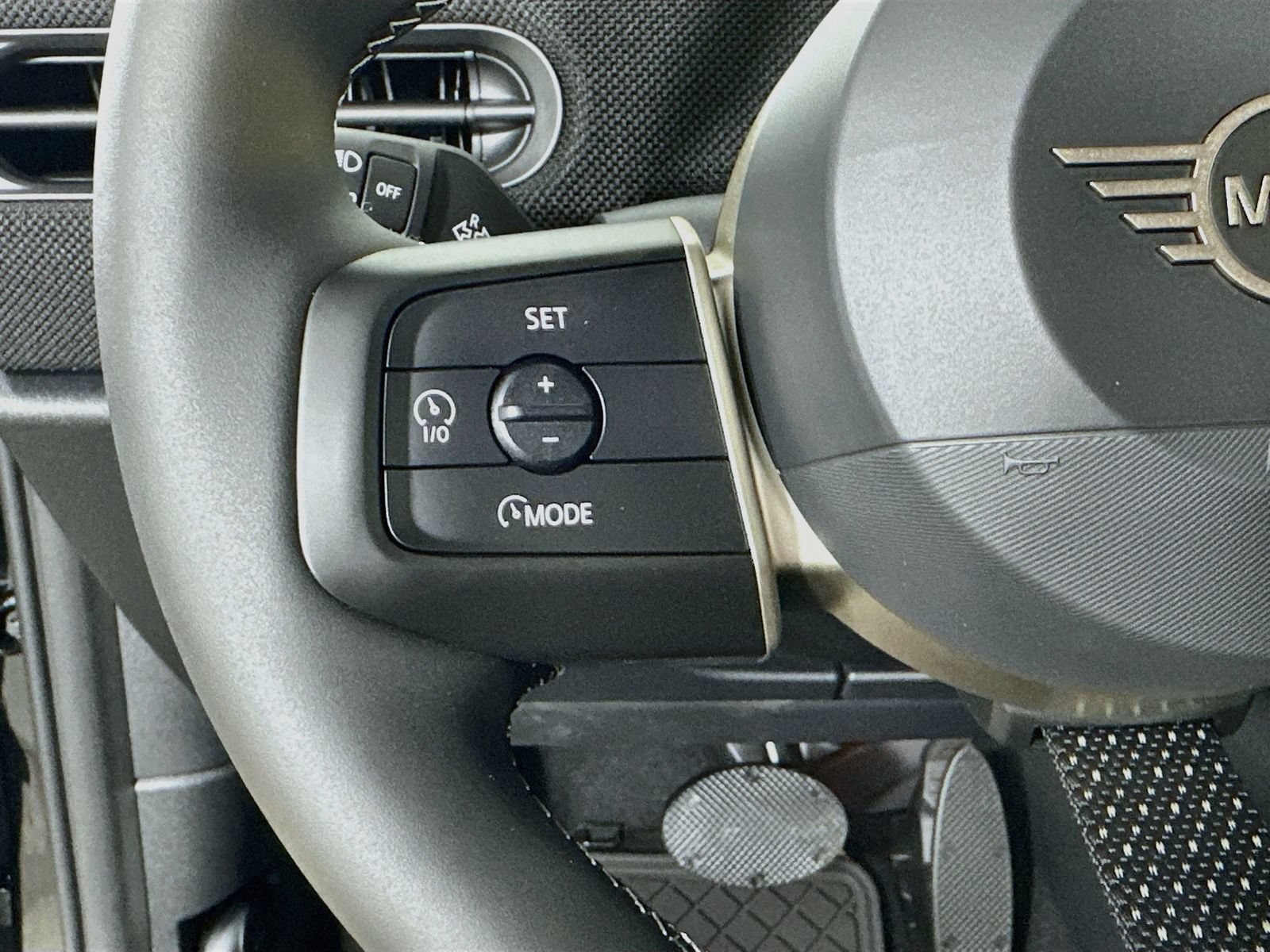 New 2026 MINI Cooper S FWD image 18