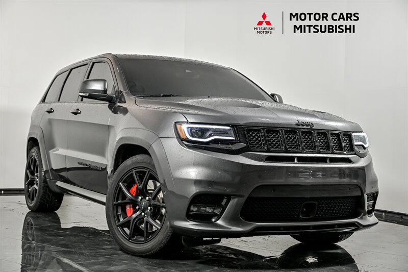 Used 2019 Jeep Grand Cherokee SRT w/ Trailer Tow Group IV AWD/4WD image 1