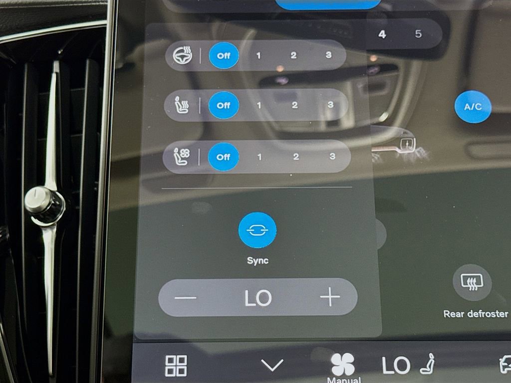 New 2026 Volvo XC60 B5 Ultra w/ Climate Package PRO image 20