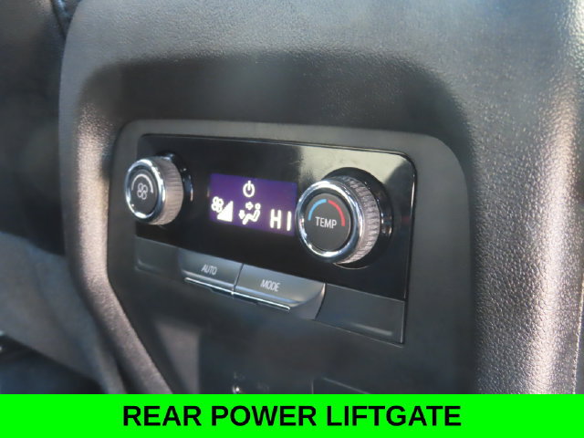 Used 2026 Chevrolet Traverse LT AWD/4WD image 27
