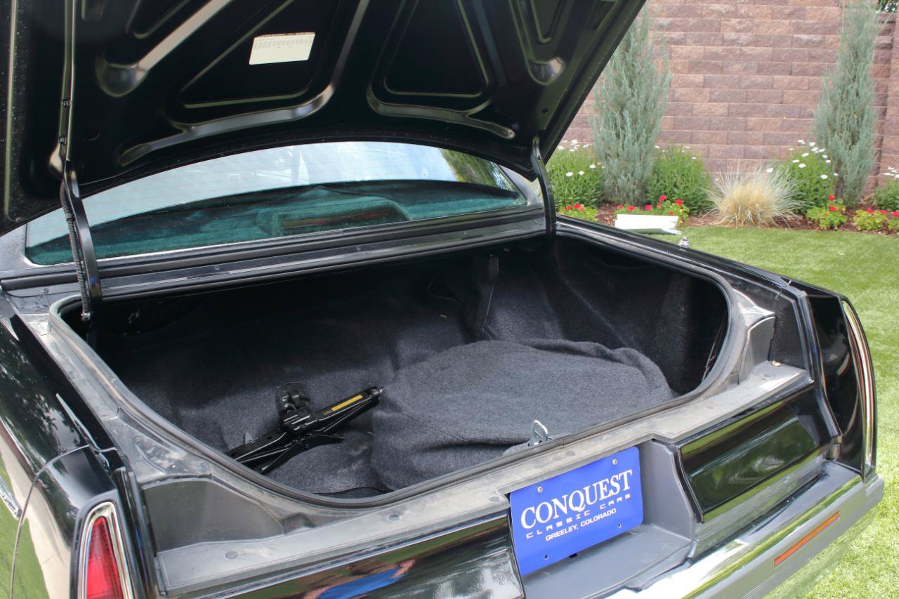 Used 1996 Cadillac Fleetwood Brougham RWD image 57