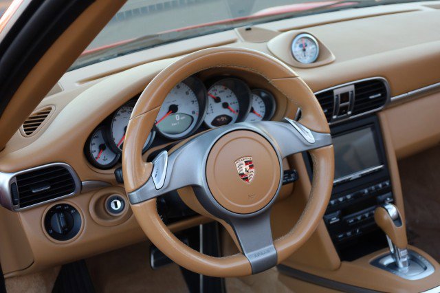 Used 2009 Porsche 911 Carrera S image 23