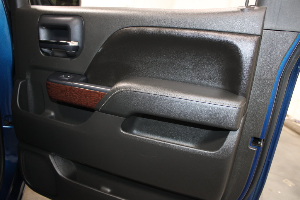 Used 2015 GMC Sierra 1500 SLE AWD/4WD image 29