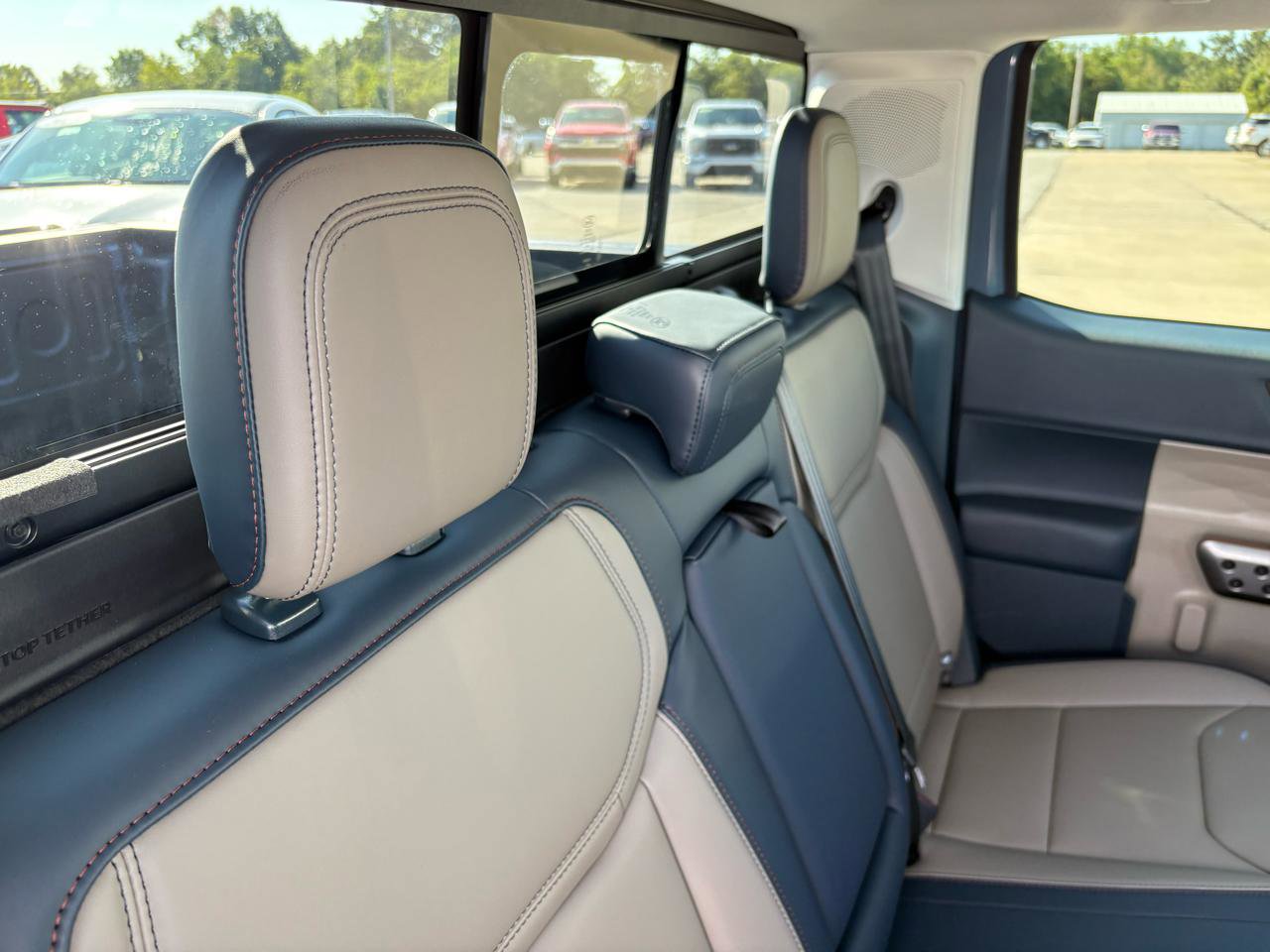 New 2025 Ford Maverick Lariat w/ 4K Tow Package image 44