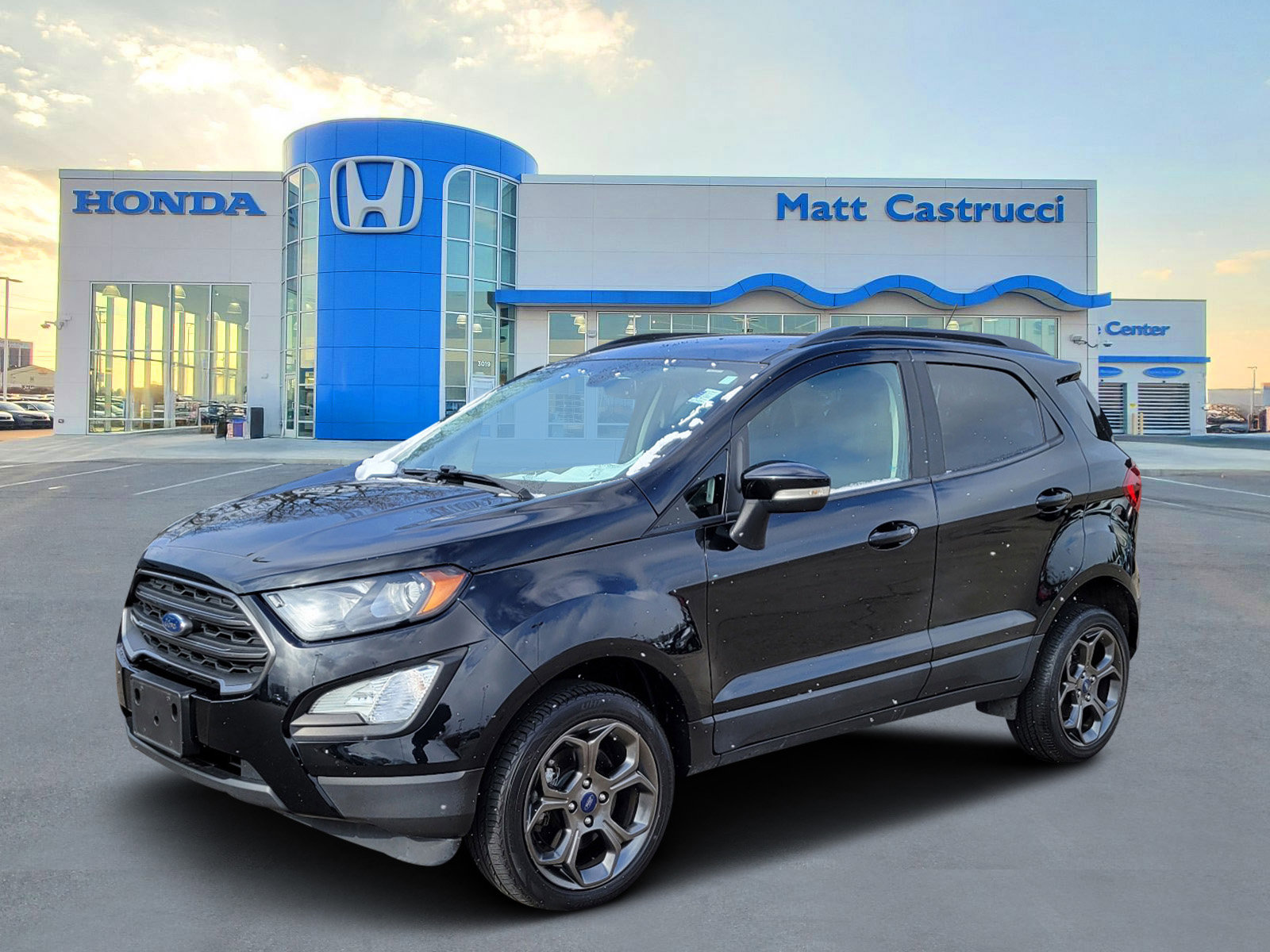 Used 2018 Ford EcoSport SES w/ SES Cold Weather Package image 2