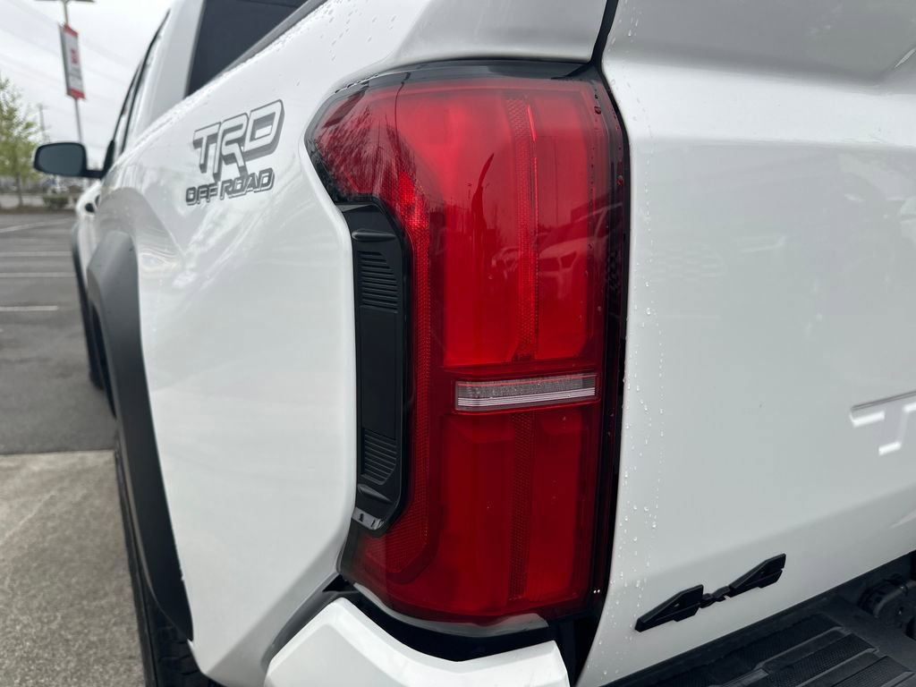 Used 2024 Toyota Tacoma TRD Off-Road AWD/4WD image 10