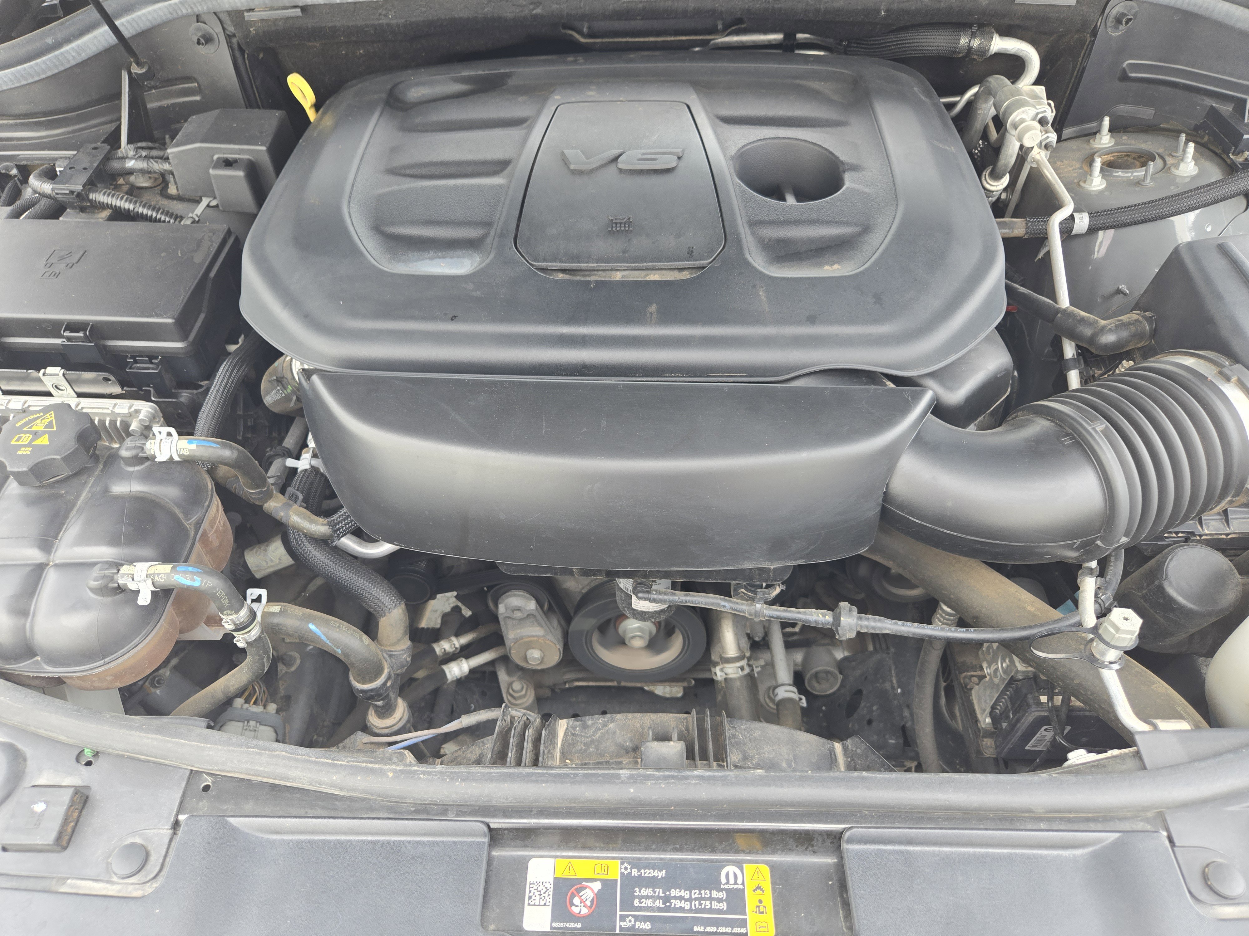 Used 2022 Dodge Durango SXT AWD/4WD image 33