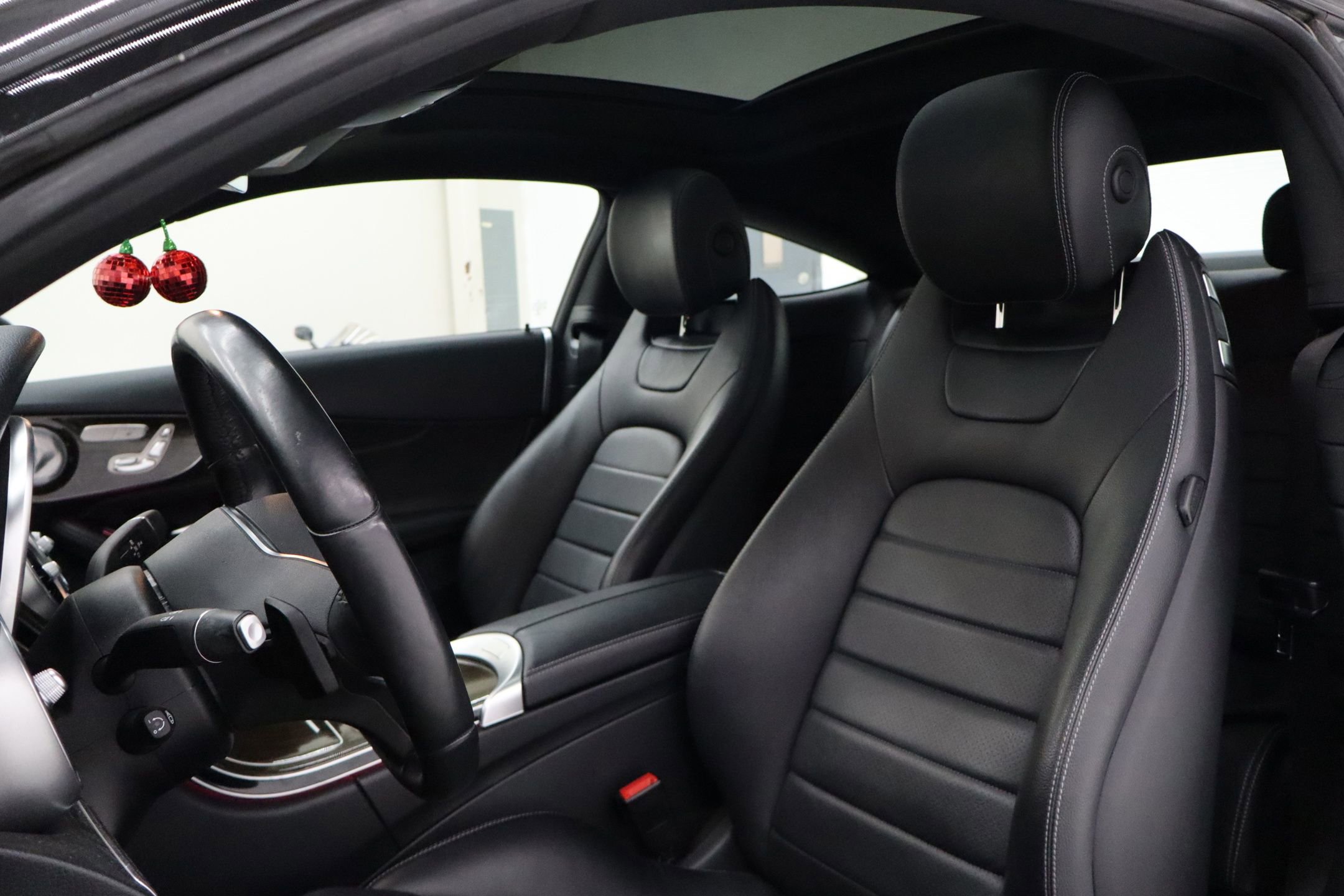 Used 2021 Mercedes-Benz C 300 4MATIC Coupe image 12