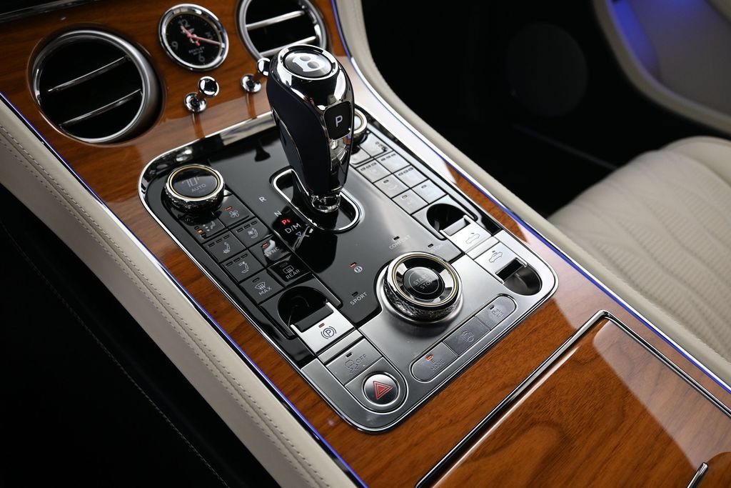 Used 2026 Bentley Continental GT Azure AWD/4WD image 24