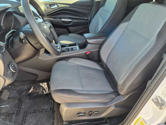 Used 2019 Ford Escape SE FWD image 15