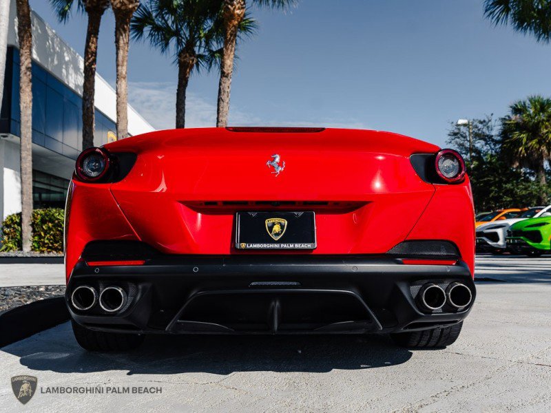 Used 2019 Ferrari Portofino image 7