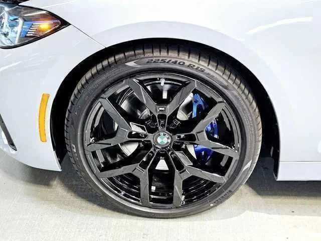 Used 2025 BMW 430i xDrive Coupe w/ M Sport Package AWD/4WD image 8