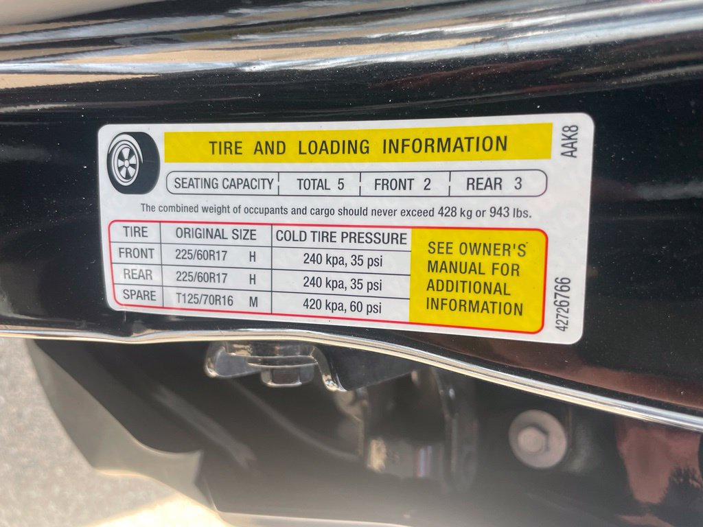 Used 2025 Chevrolet TrailBlazer LT AWD/4WD image 34