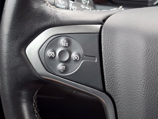 Used 2018 Chevrolet Silverado 1500 LT AWD/4WD image 16
