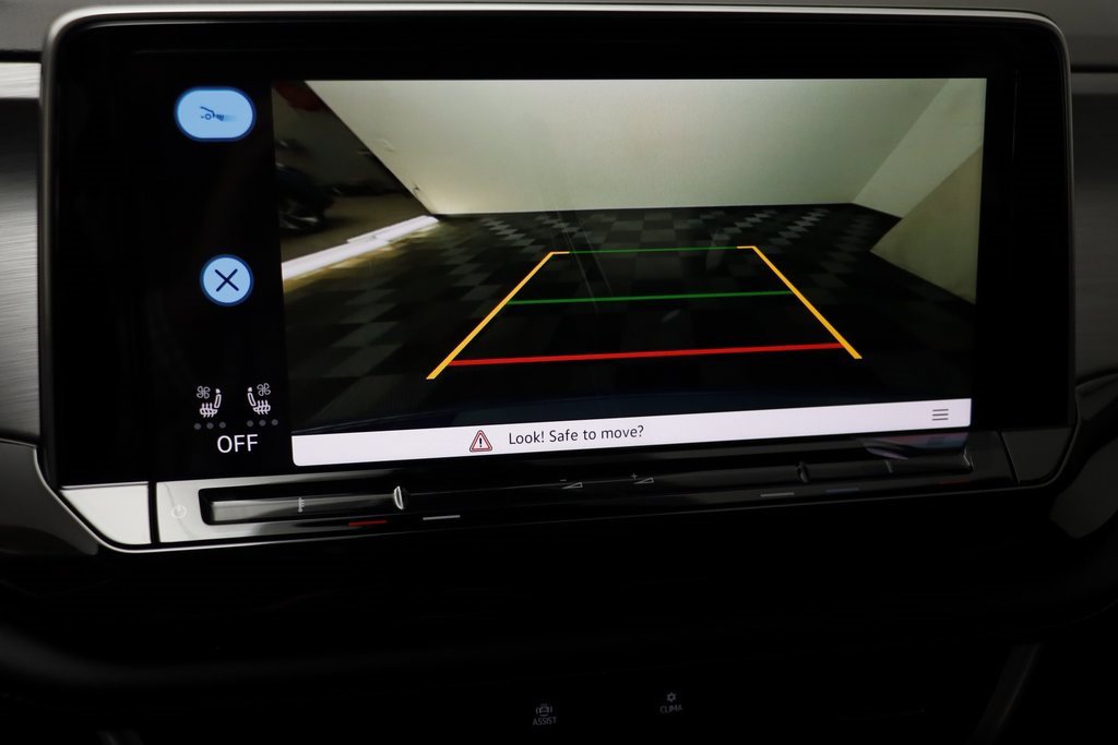 New 2026 Volkswagen Atlas Cross Sport SE image 10