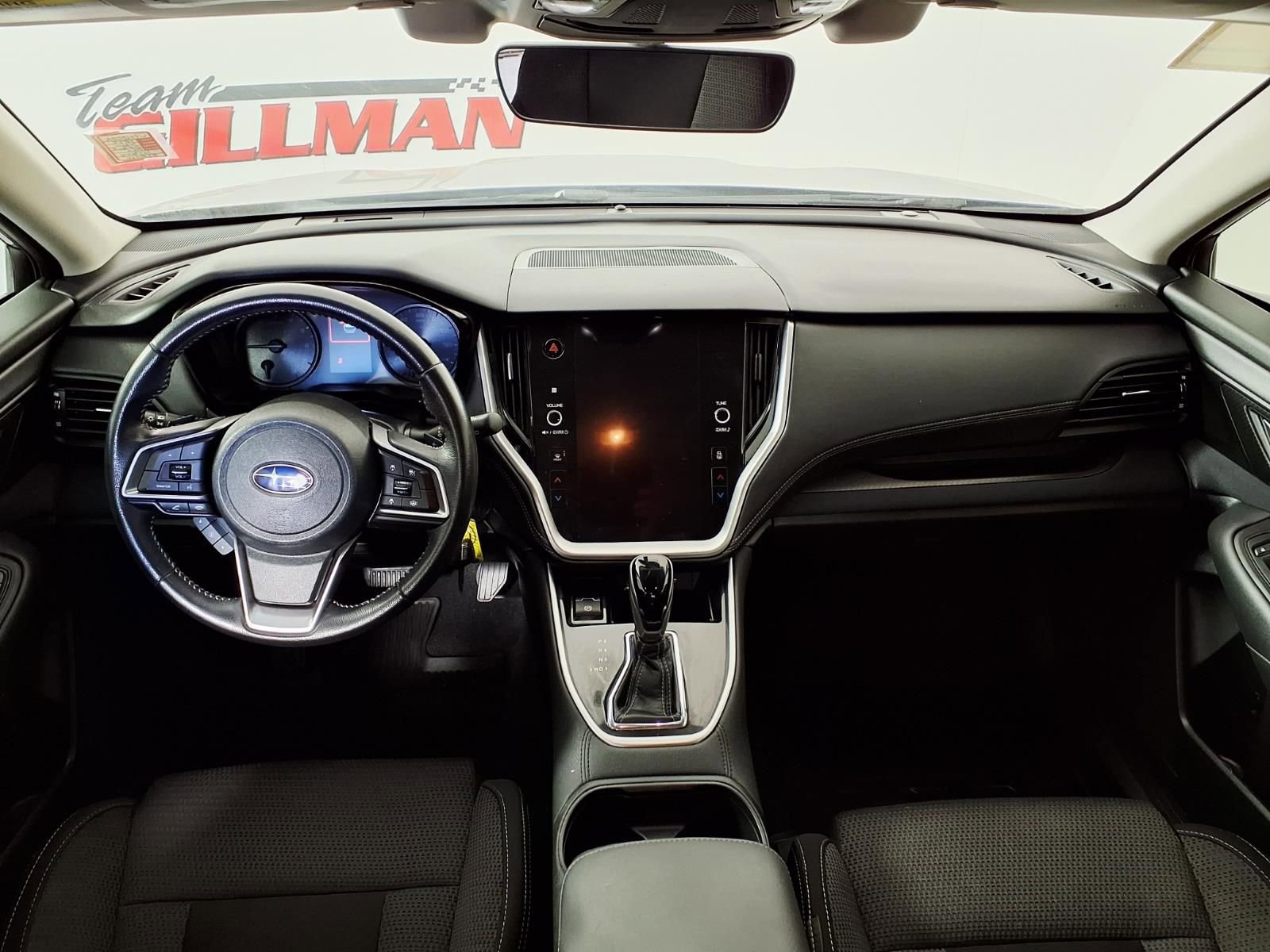 Used 2022 Subaru Outback Premium image 8