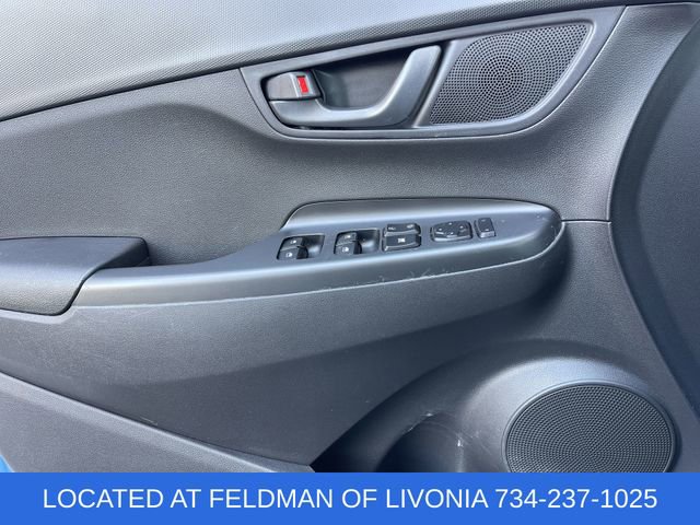 Used 2023 Hyundai Kona SEL image 21