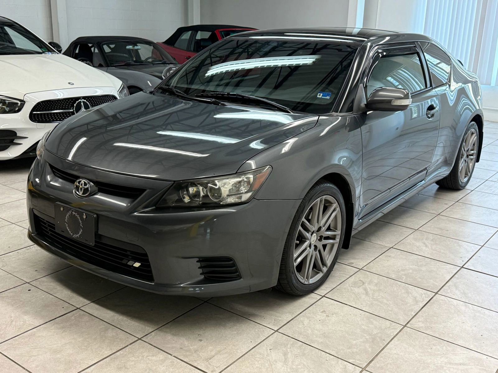Used 2011 Scion tC image 3
