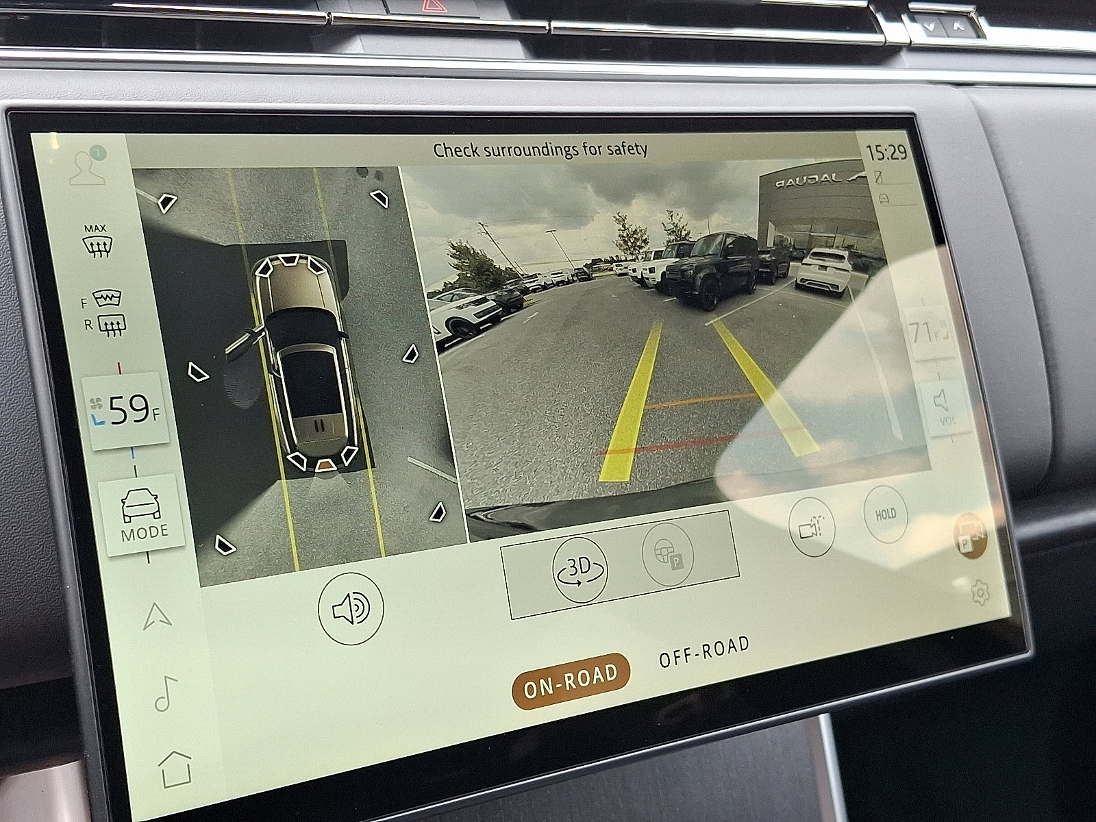 New 2025 Land Rover Range Rover SE AWD/4WD image 15