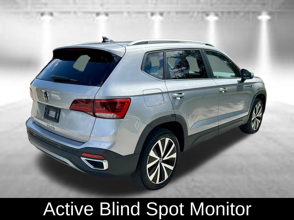 Used 2023 Volkswagen Taos SE FWD image 5