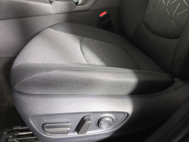 New 2025 Toyota RAV4 XLE image 32