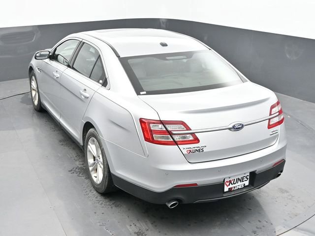 Used 2016 Ford Taurus SEL w/ Equipment Group 201A FWD image 19