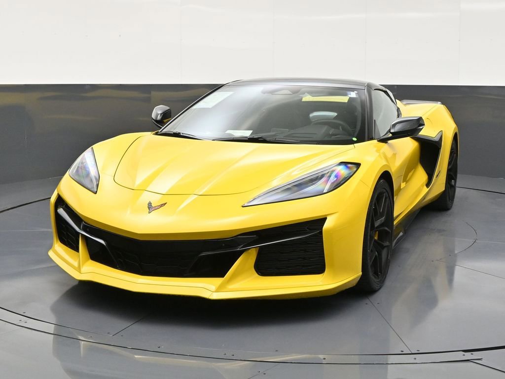 Used 2025 Chevrolet Corvette Z06 image 8