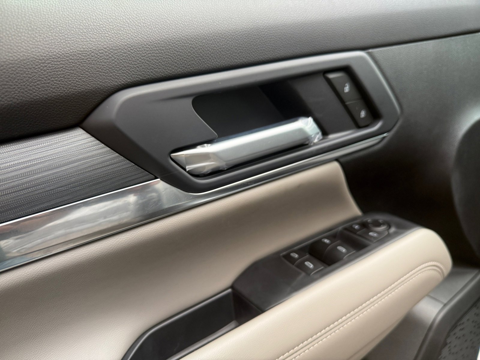 New 2026 GMC Terrain Elevation image 11