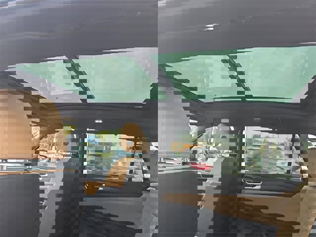 New 2026 Volkswagen Atlas Cross Sport SEL image 24