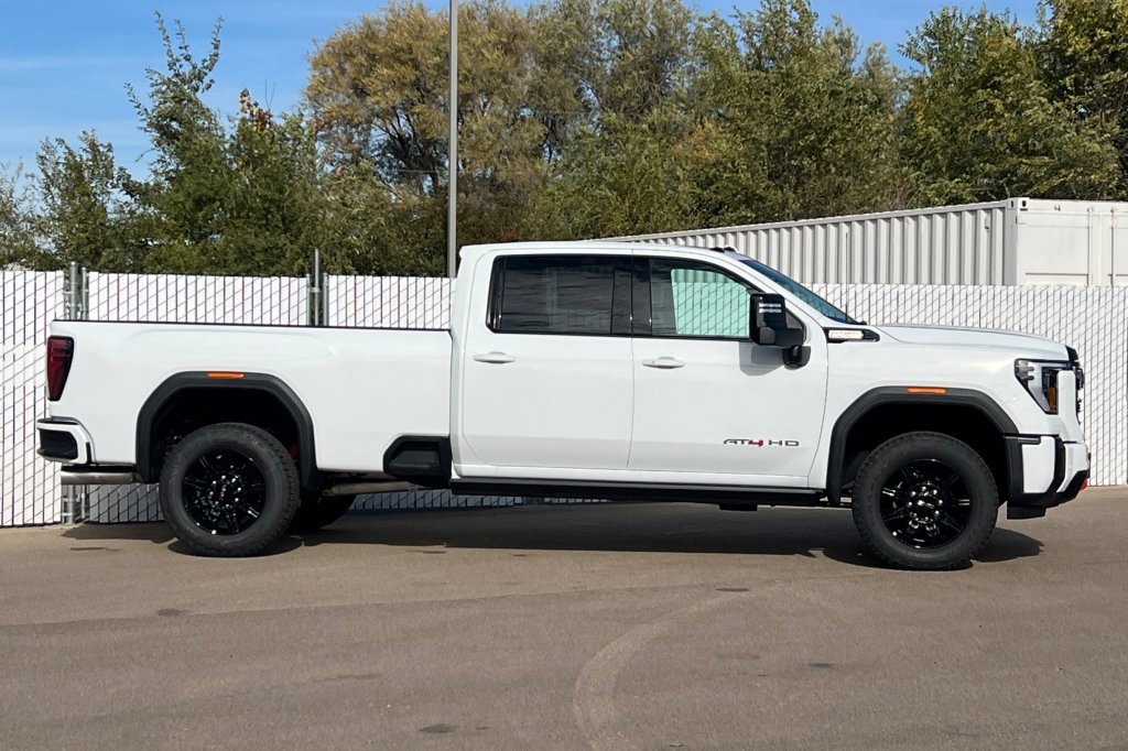 New 2026 GMC Sierra 3500 AT4 w/ AT4 Premium Plus Package image 3
