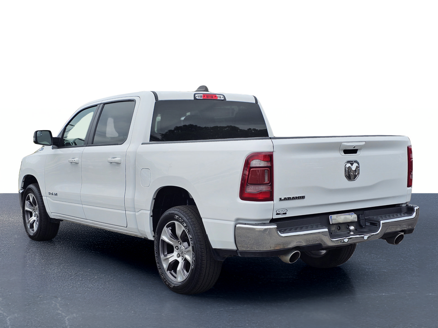 Used 2024 RAM 1500 Laramie RWD image 13