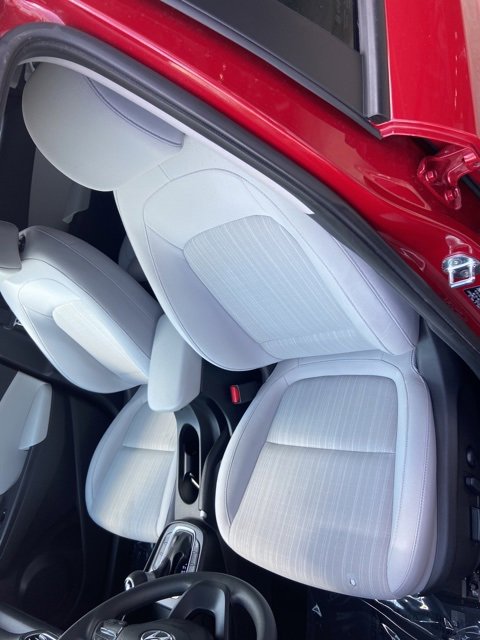 Used 2023 Hyundai Kona SEL image 7