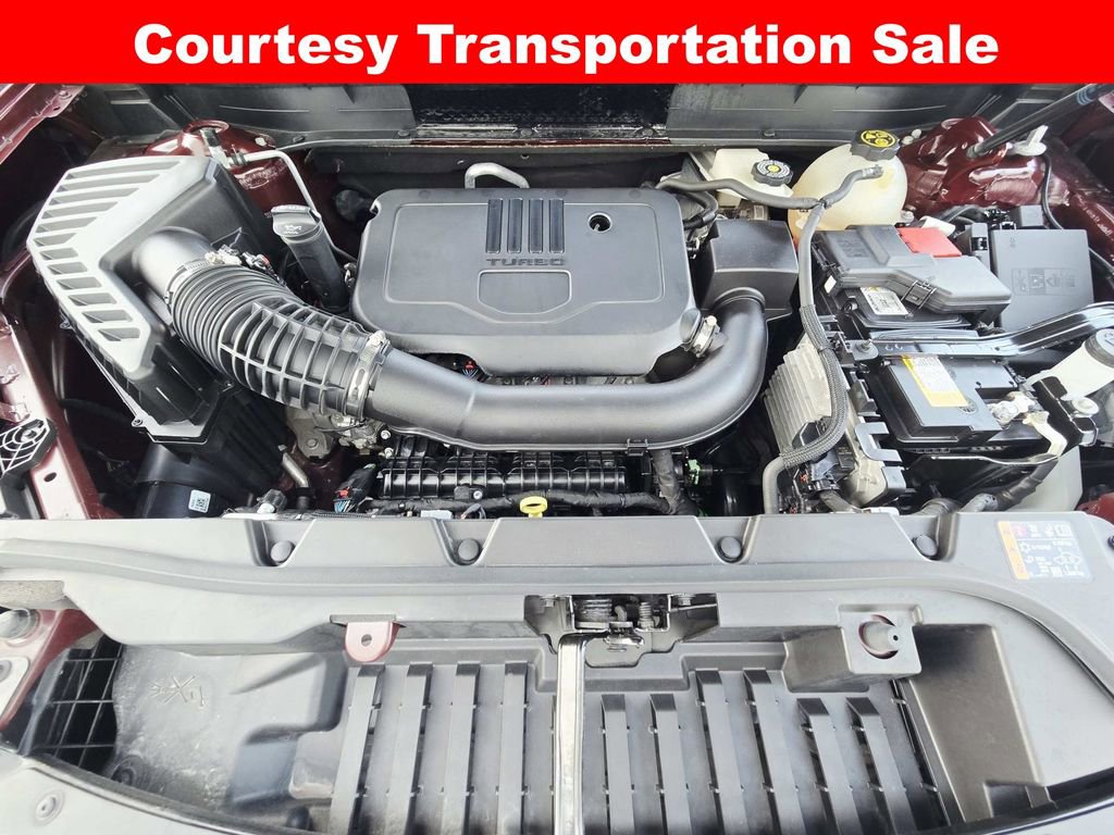 Used 2023 GMC Acadia SLE w/ Driver Convenience Package FWD image 18