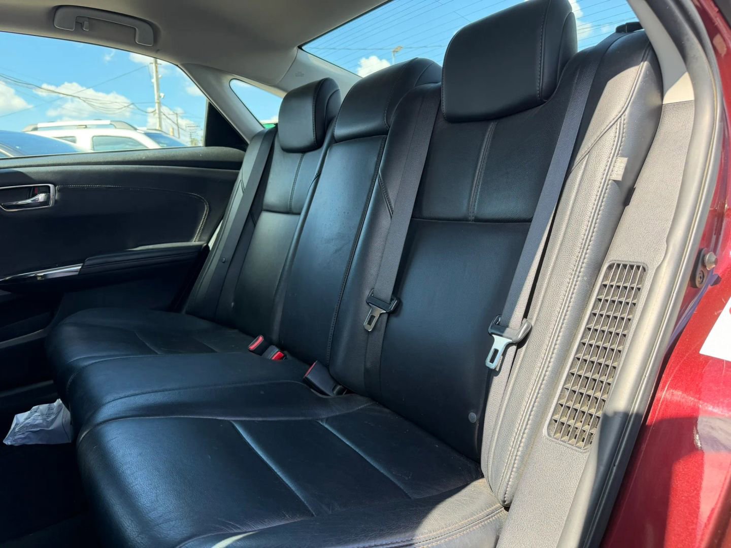 Used 2015 Toyota Avalon XLE Premium FWD image 13