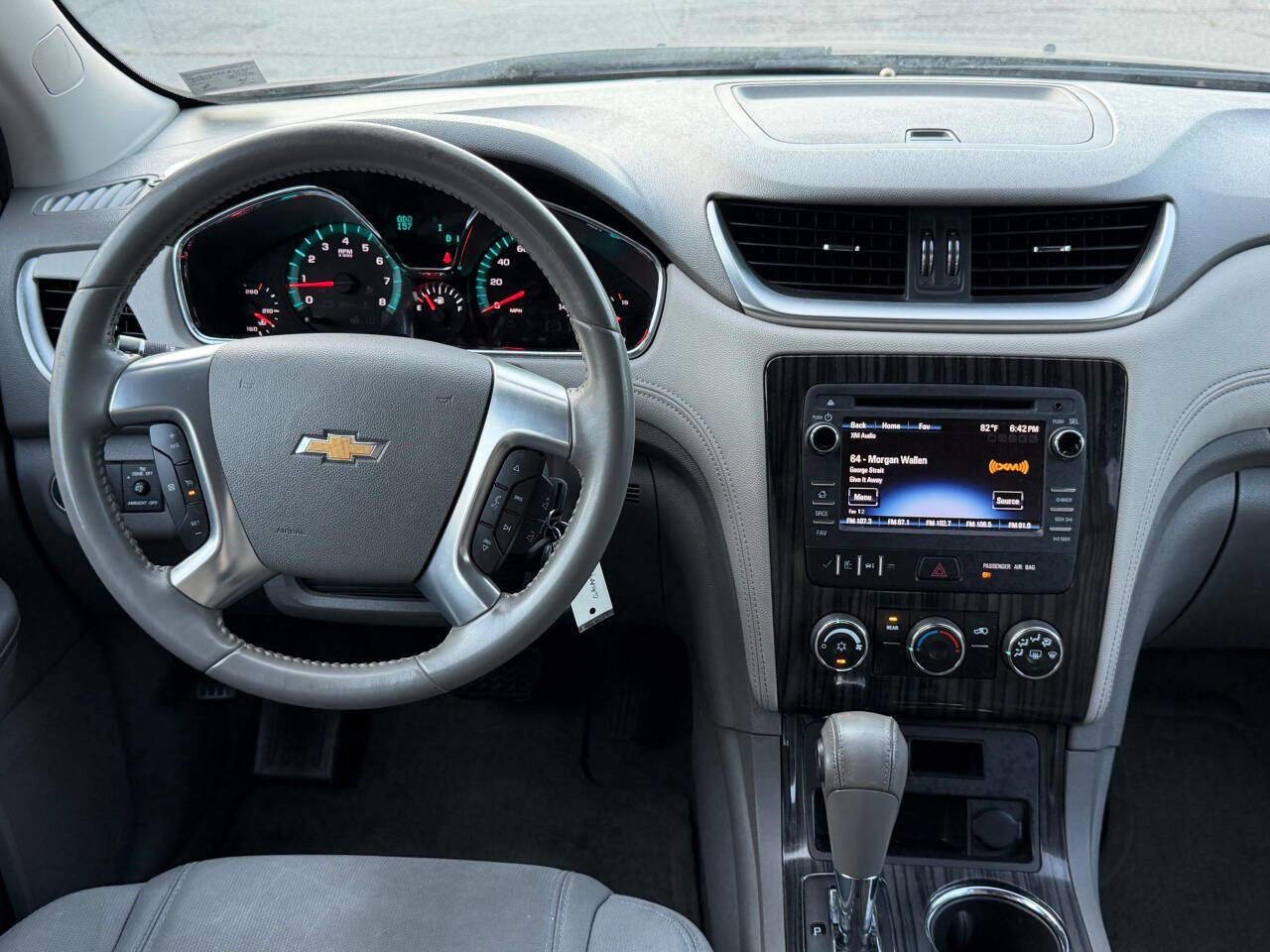 Used 2014 Chevrolet Traverse LT AWD/4WD image 14